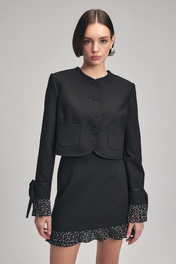 adL Pleat Detailed Jacket