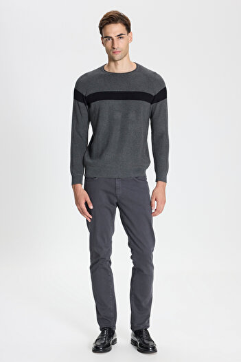 AC&Co / Altınyıldız Classics Men's Anthracite-Black Standard Fit Regular Cut Crew Neck Patterned Knitwear Sweater