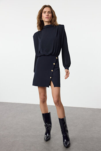 Trendyol Collection Sötétkék mini, egyenes, párnázott szőtt ruha - Twoaw24El00483