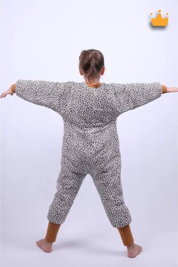 tinitins 2.5 Tog Fiber Filled Children's Sleeping Bag - Unisex for Girls and Boys
