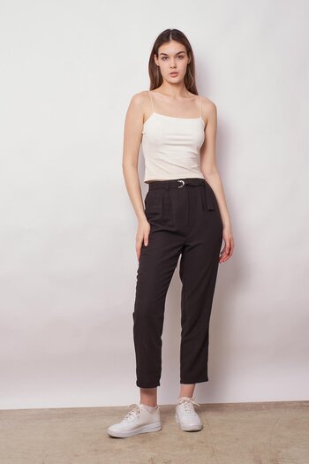 Jument High Waist Linen Boyfriend Pants - Pleated and Belted, Black