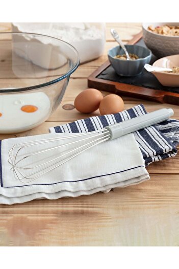Madame Coco Bluff Whisk - Comfortable Cut