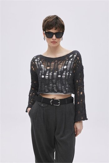 SHERIN Anthracite Detailed Knitwear Crop