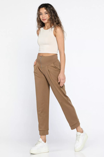 GÜLSELİ Brown Women's Pleat Detailed Zippered Trousers