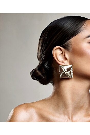 neslyaccessories Vip Seri Kare Plaka Küpe