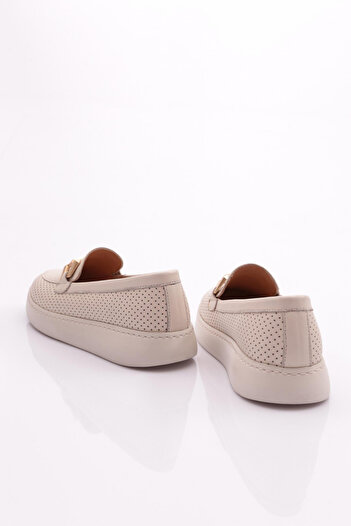 DGN Γυναικεία παπούτσια Loafer Laser με αγκράφα εκρού 5332678