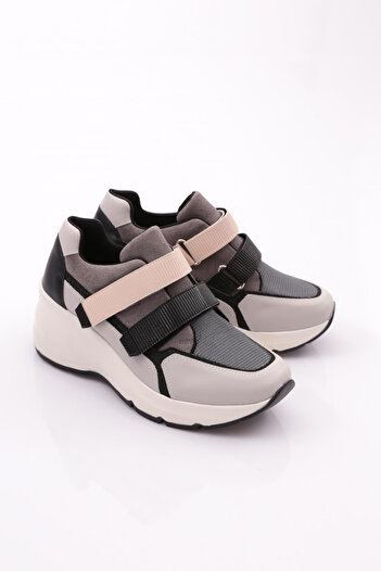 DGN 62169 Women's Velcro Sports Shoes