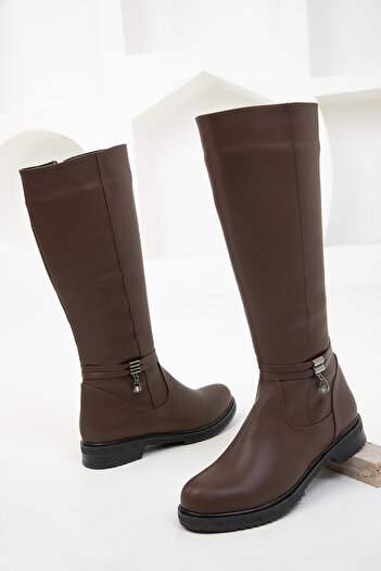 SOHO Women's Brown Boots - Model 17506