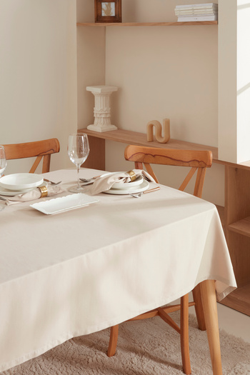 Karaca Home Beige Caroline Carefree Tablecloth