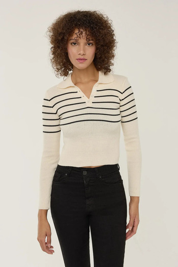Hiccup Short Sweater with Stripes