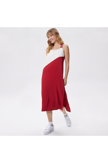Lacoste Active Kadın Relaxed Fit Kolsuz Bisiklet Yaka Renk Bloklu Kırmızı Elbise