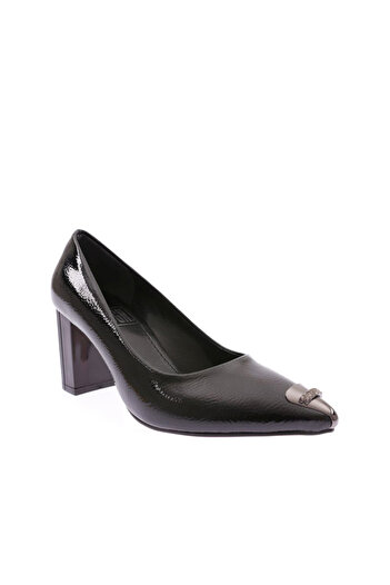 DGN Pointed Toe Black Patent Leather Women's Heeled Shoes - with Iron Accessories 212962621