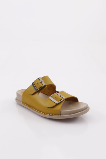 DGN P32 Model Women's Slippers