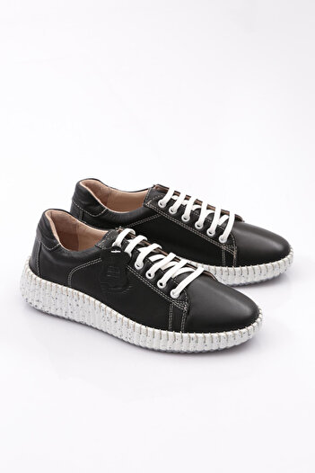 DGN Women's Lace-Up Sneaker Shoes Black 266102623