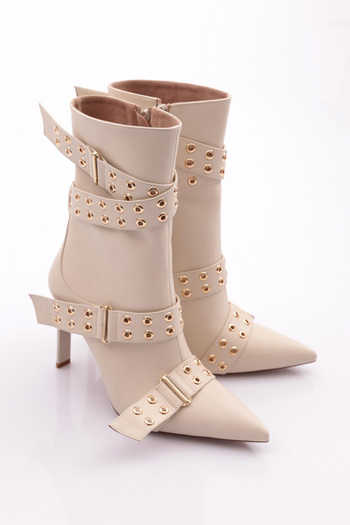 DGN 5285 Women's Hole Belt Detailed Heeled Boots
