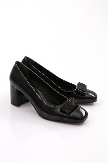 DGN Black Patent Leather Women's Thick Heeled Shoes - Wrinkled Model 218122328