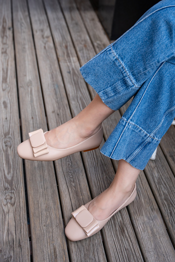 LAMİNTA Poro Nude Blunt Toe Square Bow Detailed Women's Ballerinas