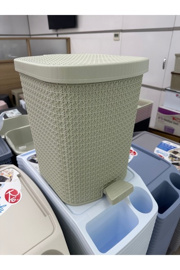 LeesHome Pedal Cream Knitted Inner Bucket Bathroom Kitchen Trash Can with Lid Pedal Trash Can 25Liters
