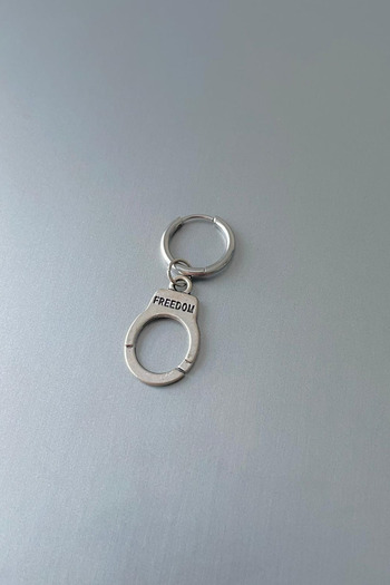 Jaida Moda Unisex Silver Freedom Figured Dangle Steel Hoop Earrings