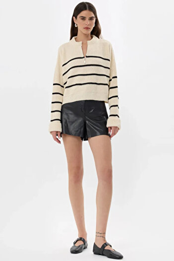 Hiccup Knitted Zippered Striped Sweater