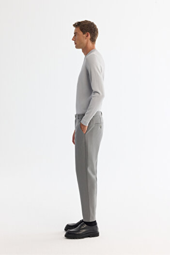 Avva Men's Gray-Green Carrot Fit Diagonal Patterned Knitted Trousers A42Y3061
