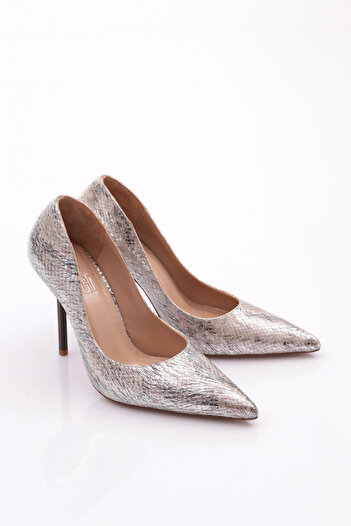 DGN Women's Heeled Shoes 4550