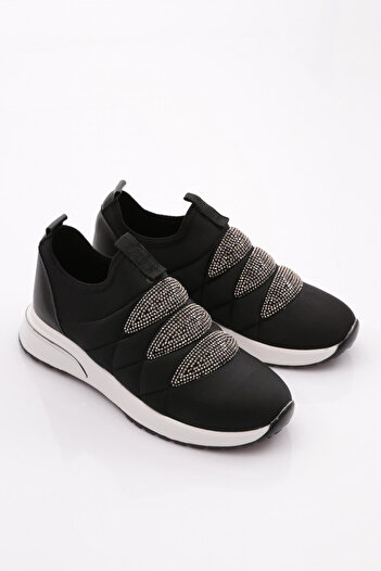 DGN Women's Thick Sole Diamond Patterned Sneaker Shoes Black White 33335105