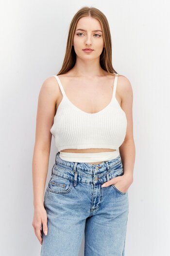 NA-KD Women V-Neck Sleeveless Textured Crop Tank Top, White