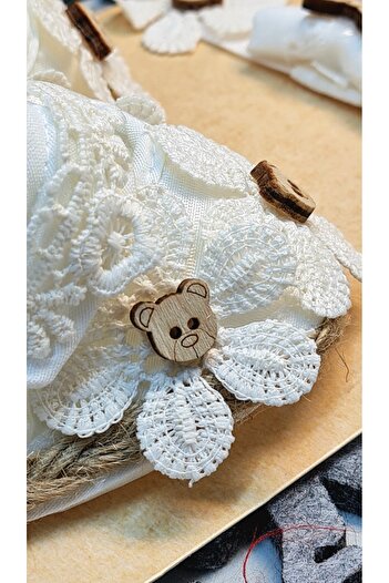 CemBebe Baby Girl Newborn Scalloped Booties and Headband Set