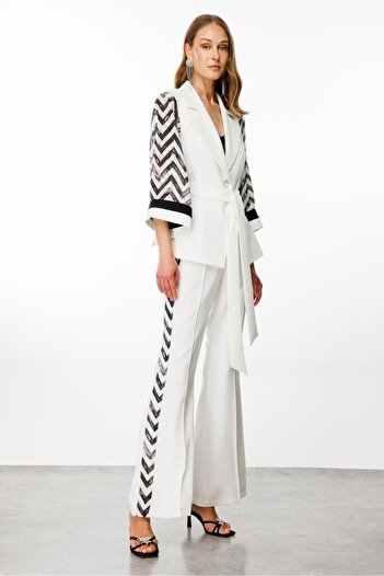 Moda İlgi Ecru Modailgi Short Jacket - Zigzag Pattern and Tank Top