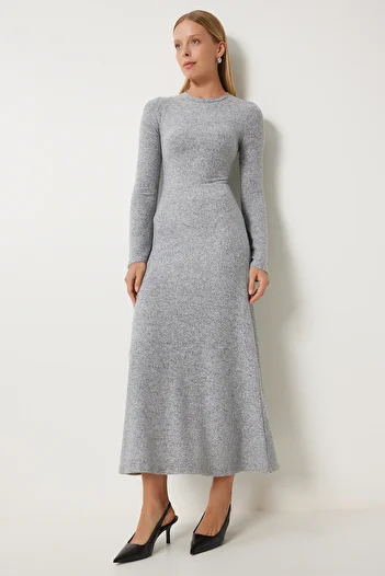 Happiness İstanbul Women Gray Melange Crew Neck Saran Wool Knitted Dress Rg00043