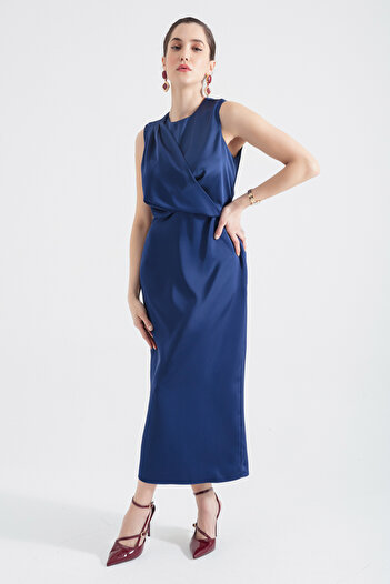 Lafaba Women's Navy Blue Crew Neck Midi Satin Dress