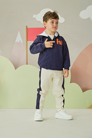 Miny Center Boy's Zippered Sweatshirt