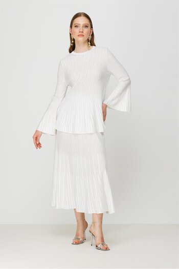 Ghisa Knitwear Set Ecru Silver