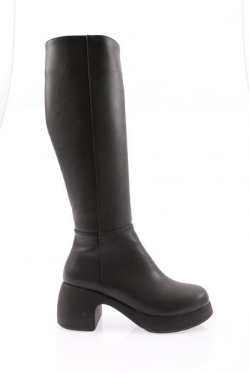 DGN Women's Black Zippered Heeled Boots - 32123242