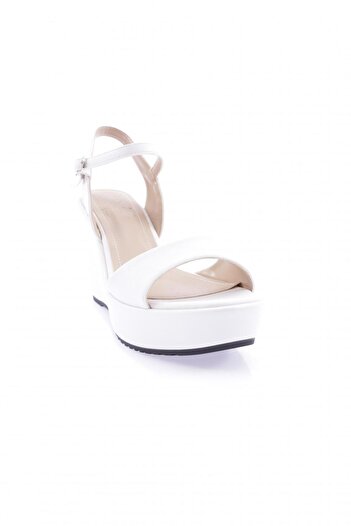 DGN 2202 Model Women's Wedge Sole Shoes