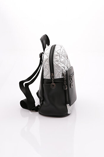 DGN 015 Women's Zippered Backpack