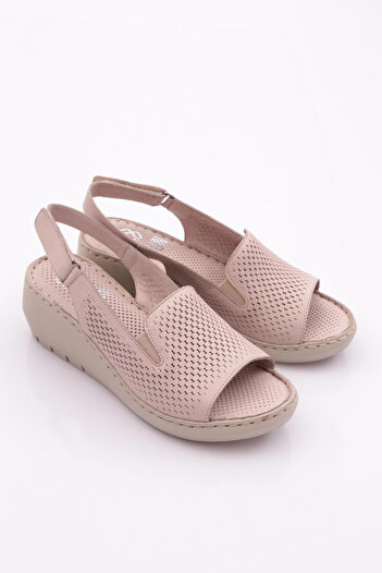 DGN 1004 Women's Sandals with Back Tie Hole