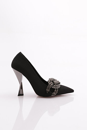 DGN 165 Women's - Large Buckle Heeled Shoes