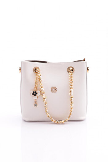 DGN Women's Flower Brooch Chain Detailed Bag White 81103555