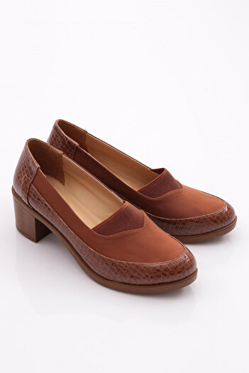 DGN 23021 Tan Crocodile Women's Heeled Shoes