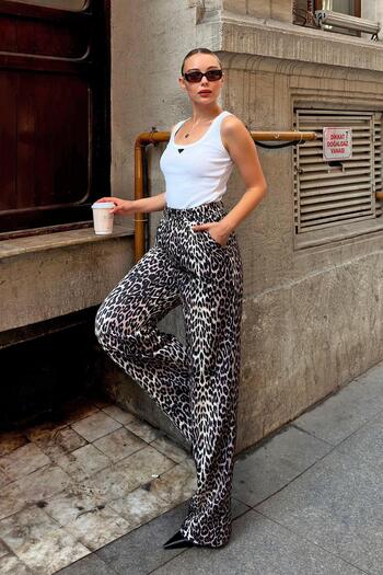 Swist Mink Pix Leopard Print Pocketed Pleated High Waist Women's Palazzo Trousers