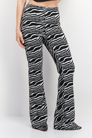 New Look Women Wide Leg Allover Print Palazzo Pants, Black