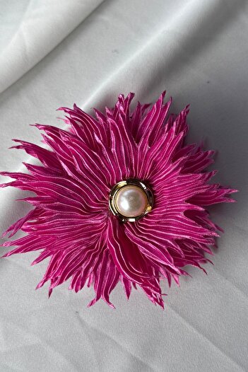 TAKIŞTIR Pink Color Flower Figured Pearl Detailed Latch Buckle