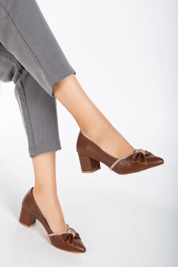 MaskButik Tan Selis Heeled Shoes