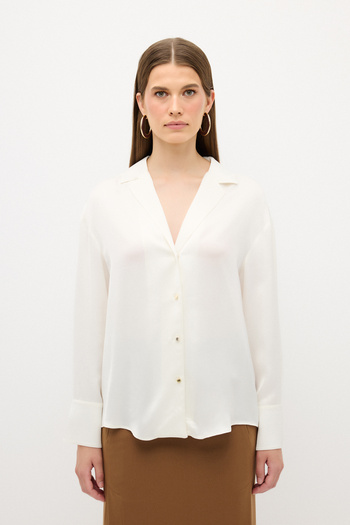 adL V-Neck Shirt