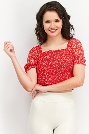 NA-KD Women Square Neck Short Sleeves Allover Print Crop Top, Red