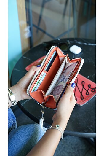 Crew Leather Belgrade Women's Wallet - with Hand Strap - Portfolio Wallet