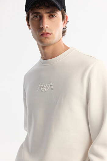 Avva Чоловічий білий велосипедний комір бавовняний шардоне з принтом Regular Fit Sweatshirt B001033
