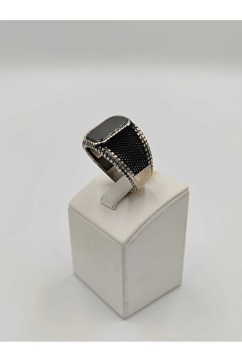 ALTUNTAŞ ONIKS TAŞLI  ERKEK YÜZÜĞÜ 26 MM 925 AYAR GÜMÜŞ YÜZÜK